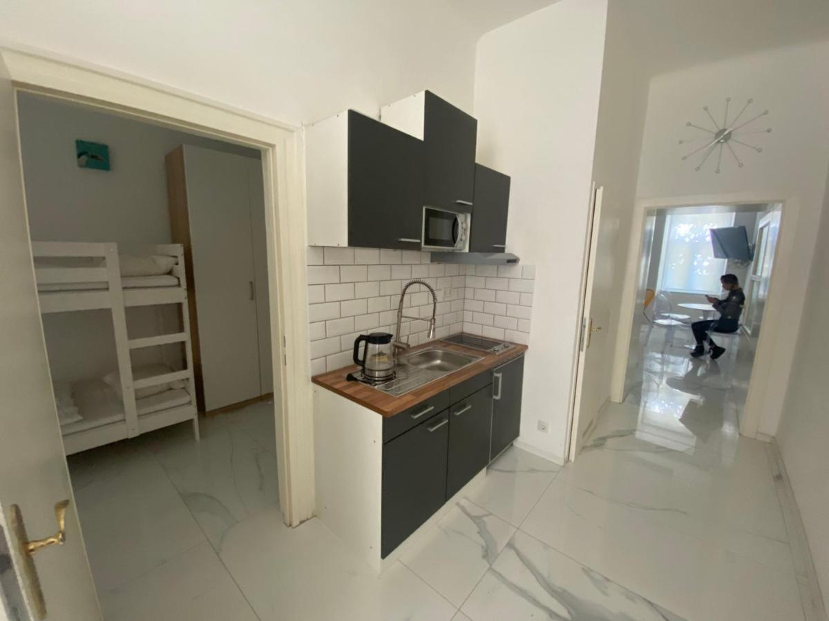 Cool City Center Apt. @ Metro And Shopping Street Wien Exterior foto